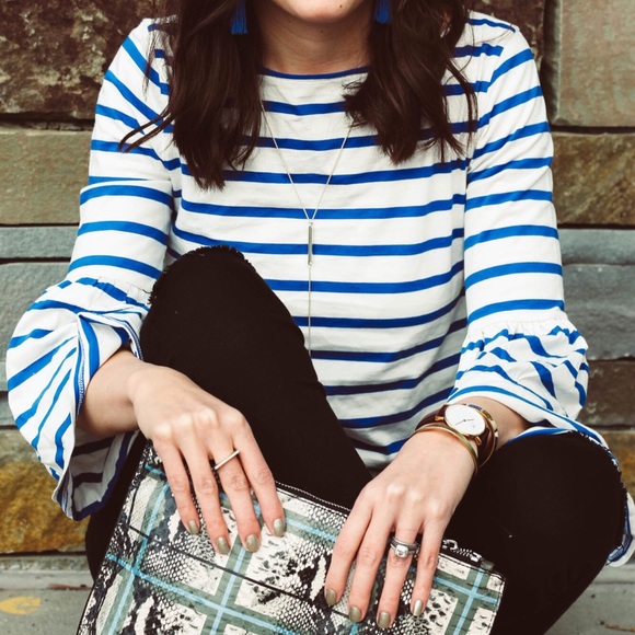 🎉FINAL SALE BY 6/29🎉  Banana Republic top - Picture 2 of 6